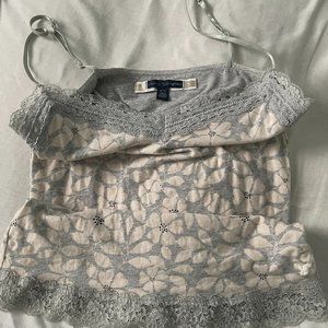 American Eagle Outfitters, Women's Pretty Medium V-Neck Tank Top
